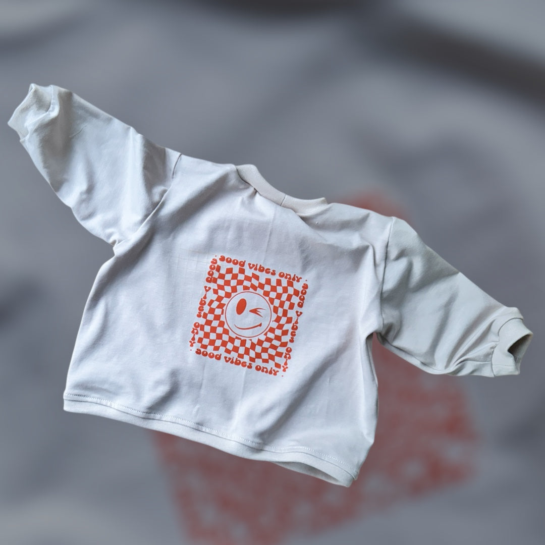 Oversize Langarmshirt "Good Vibes Only"