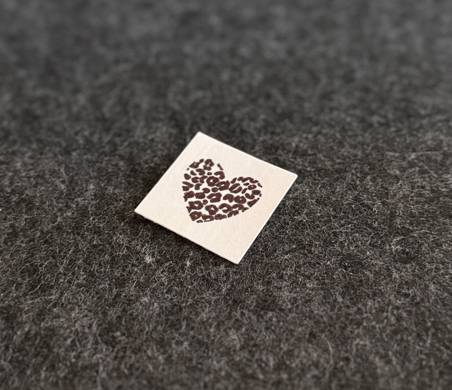 Beaniepatch „Herz Leo"