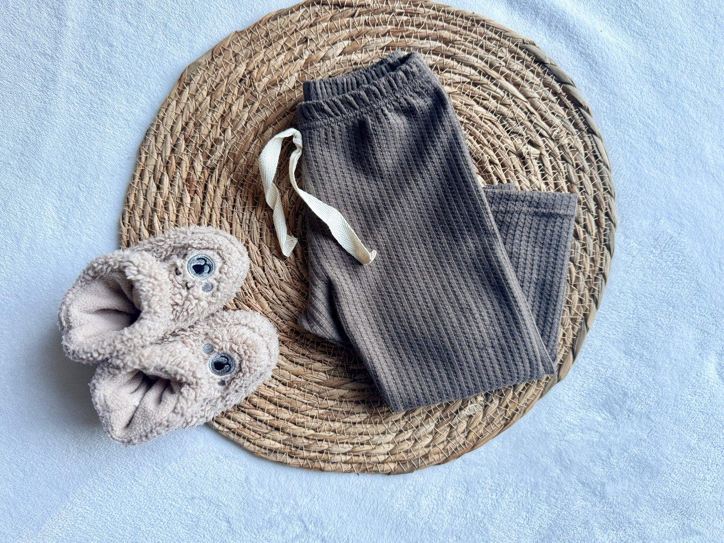 Cozy-Strickleggings taupe